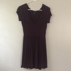 Forever 21 maroon flowy dress